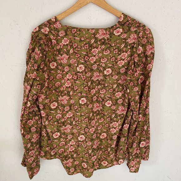 Jessica Simpson blouse - Picture 6 of 7